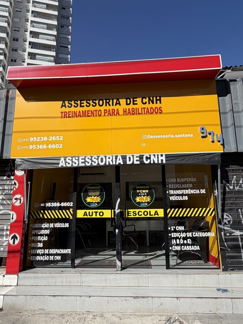 Fachada da MB Auto Escola Premium na Av. Miguel Conejo, 974